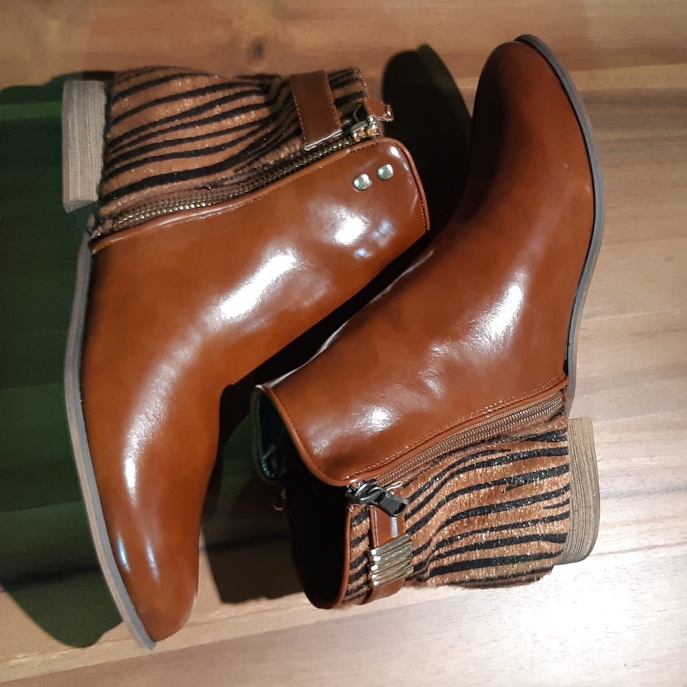 ποΈ Tiger booties - Picture 5 of 7